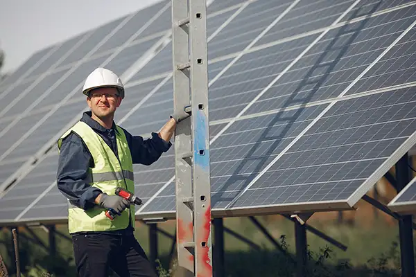 Photowatt, la dernière usine française de panneaux solaires, va fermer ses portes