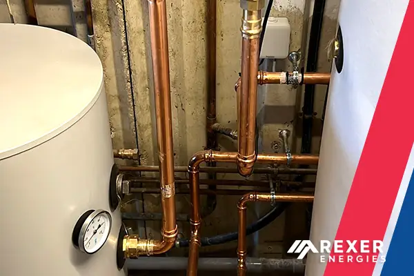 Installation d'une pompe à chaleur air-eau Alezio M de Dietrich combinée à une ECS Thermador le 25 Novembre 2025