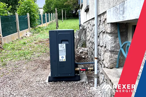 Nouvelle installation d'une pompe à chaleur air-eau Alezio M R290 De Dietrich dans la commune de Montsauche-Les-Settons (Nièvre) pour notre cliente Marie Madeleine. Merci pour votre confiance et bravo