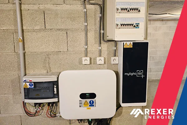 Nouvelle photo de la nouvelle installation à Grimault en Bourgogne chez Yohann. Merci infiniment de nous avoir confié votre projet photovoltaïque. Une pose signée Rexer Energies le 16 Avril 2025