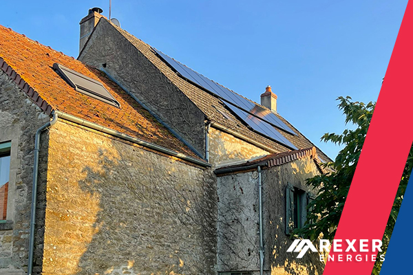 Installation photovoltaïque de 10 kwc chez Cédric. Une belle référence pour une belle pose signée Rexer Energies dans la petite commune française Millery (Côte d'Or). Merci pour votre confiance Cédric