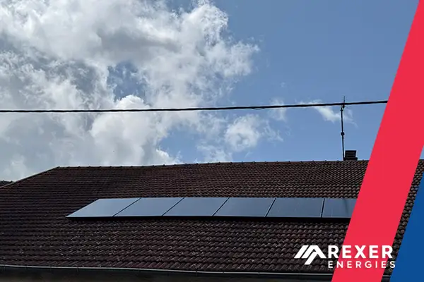 Photo n°6 de la pose photovoltaïque chez Laurent à Pontcey en Haute-Saône (Bourgogne-Franche-Comté) le 08 Juillet 2025 par les poseurs de Rexer Energies