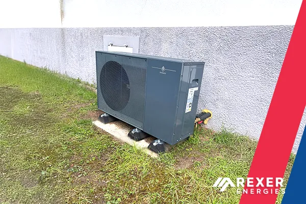 Très belle installation d'une Pompe à chaleur Alezio M R290 de Dietrich dans la commune de Reichshoffen pour Pierre Marie et Régine le 04 Avril 2026