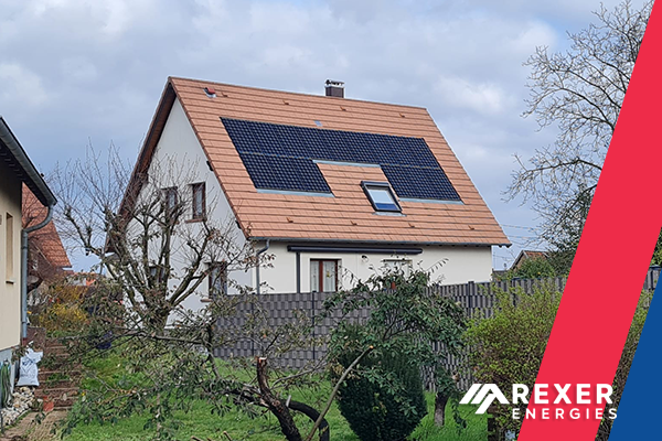 Photo n°2 de l'installation de Luc et Christine - Couchey 21160 - Rexer Energies - Spécialiste du photovoltaïque - Grand Est, Hauts-de-France, Normandie et Bourgogne Franche Comté