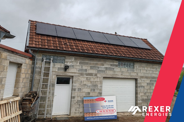 Installation de 7 panneaux photovoltaïque 500Wc pour une puissance nominale de 3,5 kWc sur le garage de notre client Sébastien
